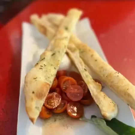 San Luigi - & Couette-café 3*